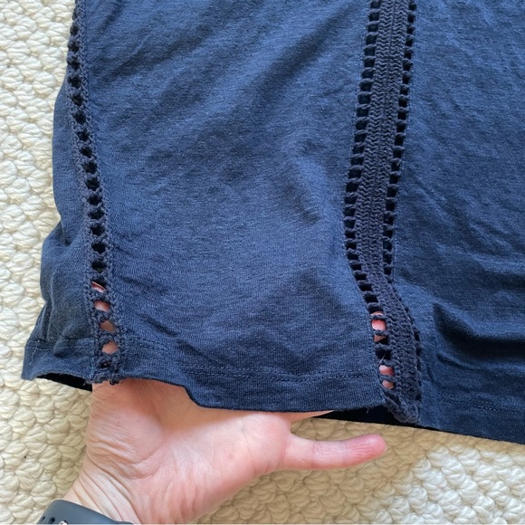 Maje blue linen t-shirt with crocheted trim - Picture 7 of 9